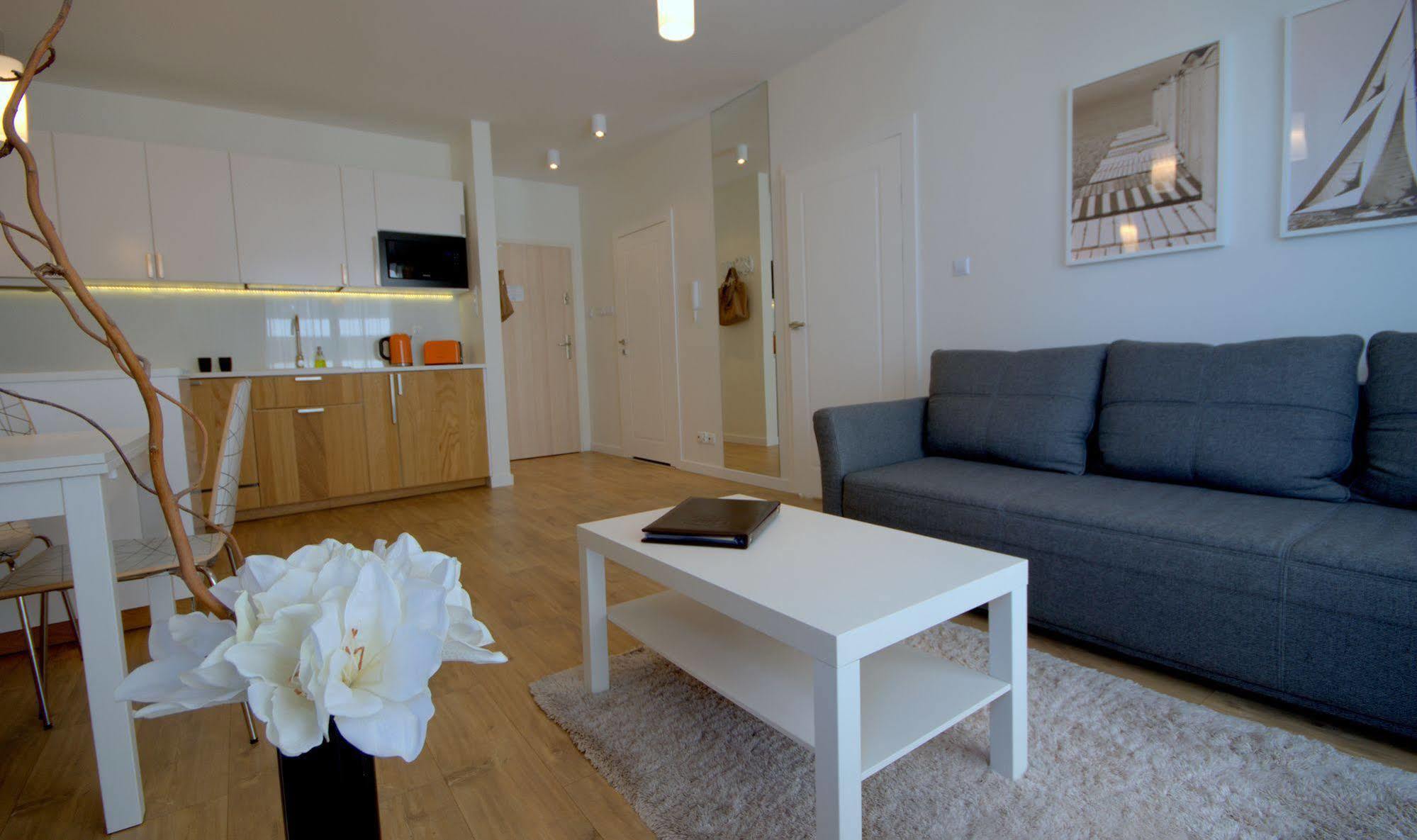 Irs Royal Apartments Apartamenty Irs Trzy Zagle กดัญสก์ ภายนอก รูปภาพ