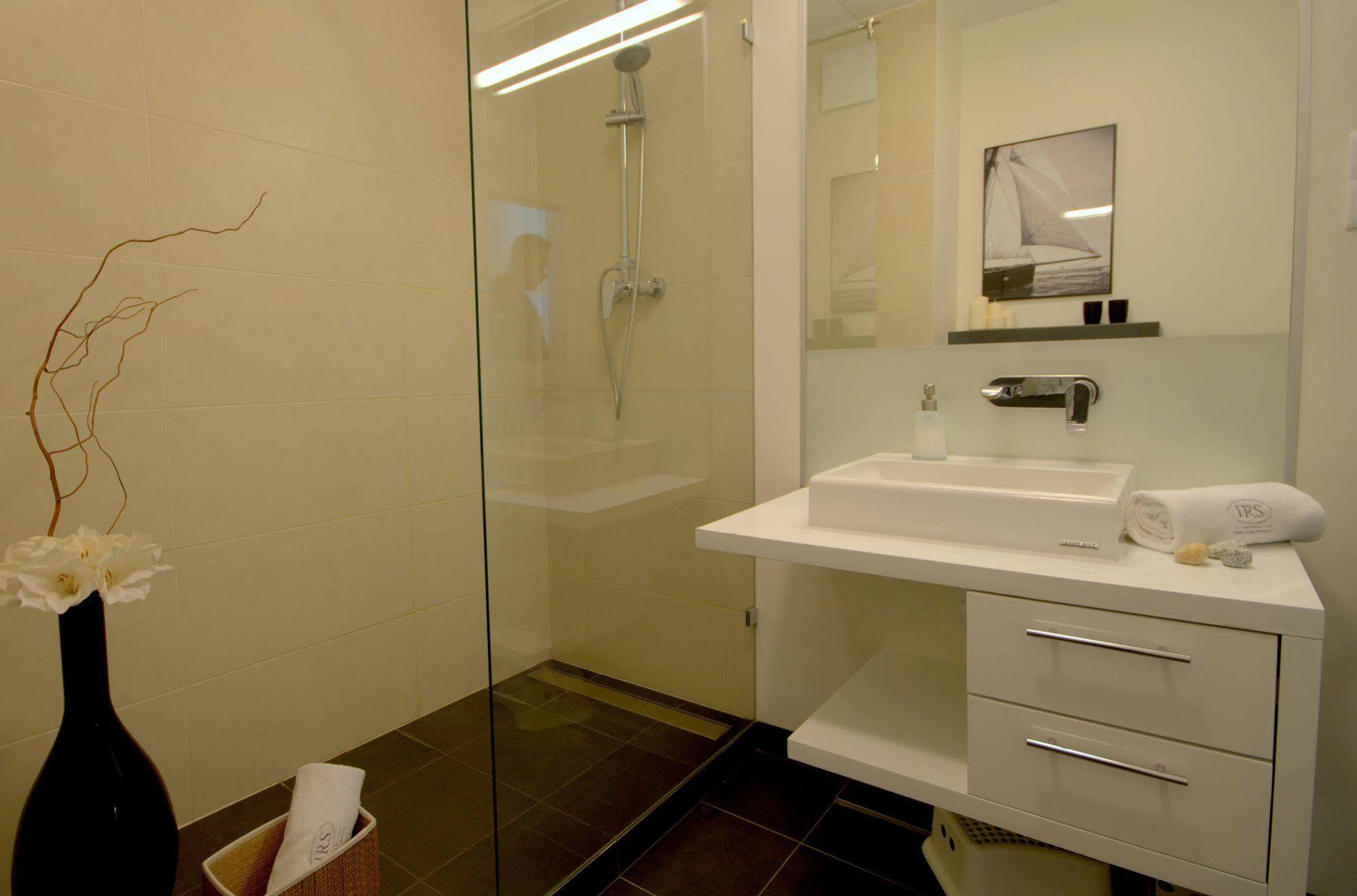 Irs Royal Apartments Apartamenty Irs Trzy Zagle กดัญสก์ ภายนอก รูปภาพ