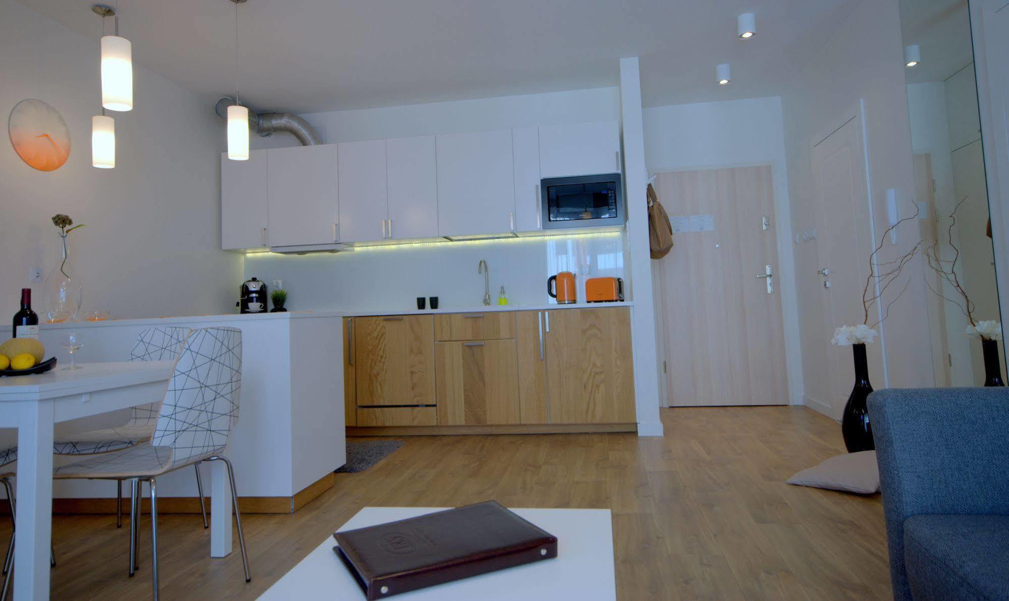 Irs Royal Apartments Apartamenty Irs Trzy Zagle กดัญสก์ ภายนอก รูปภาพ