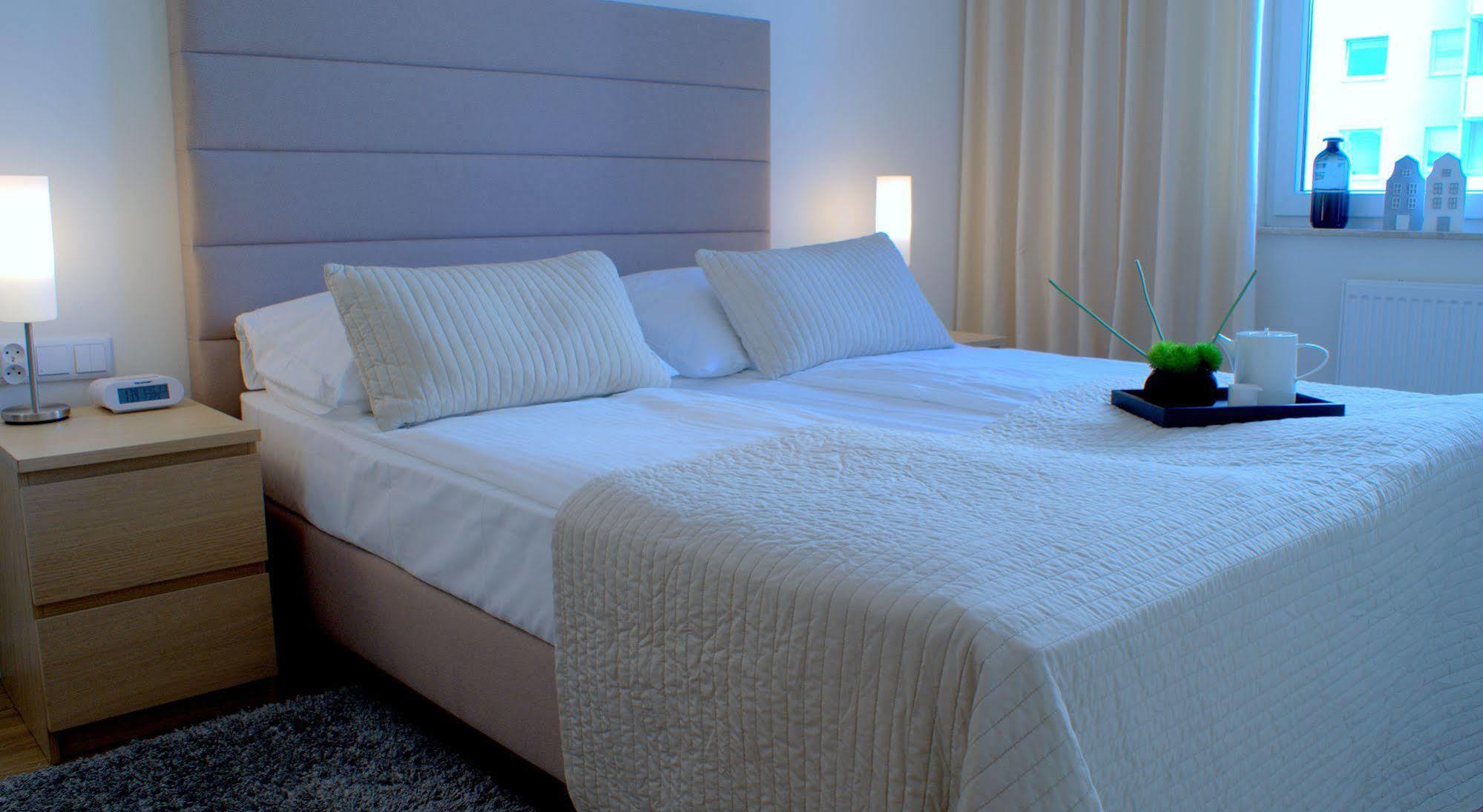 Irs Royal Apartments Apartamenty Irs Trzy Zagle กดัญสก์ ภายนอก รูปภาพ